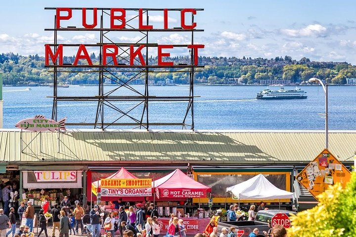 Early morning view of Elliott Bay from the Market